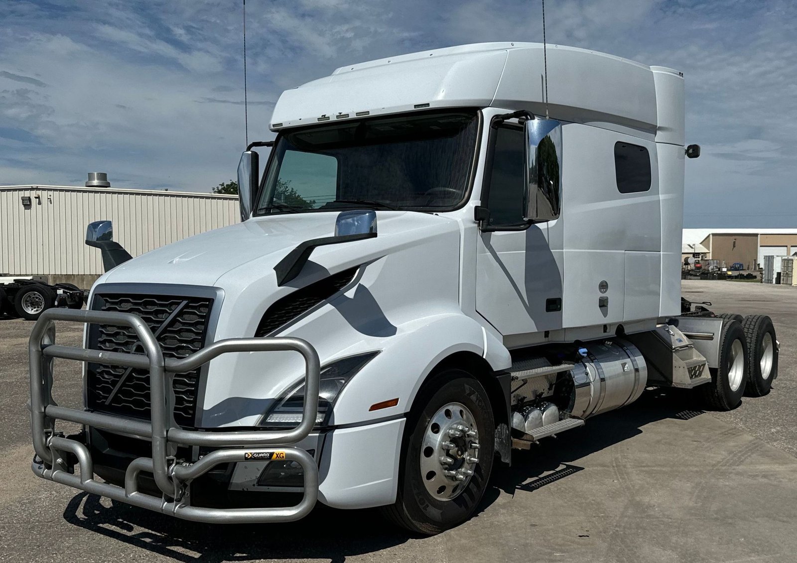 2020 Volvo VNL