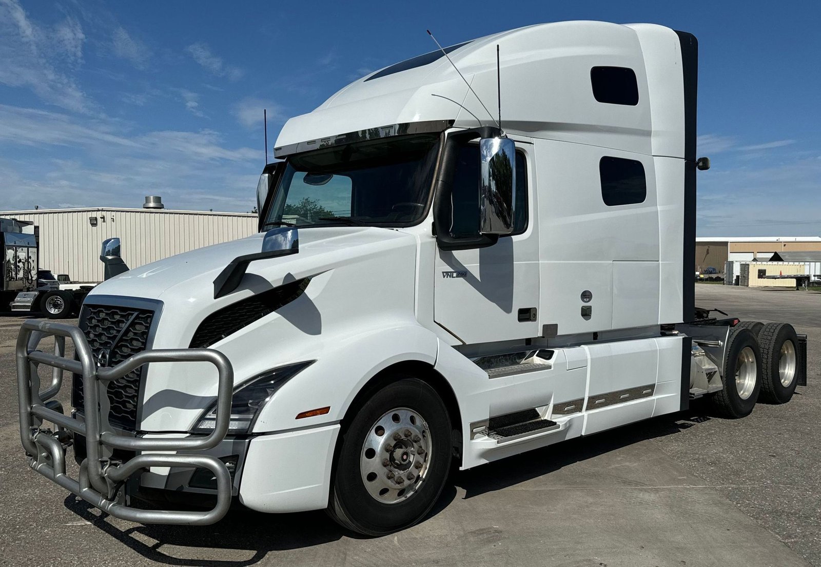 2020 Volvo VNL64T