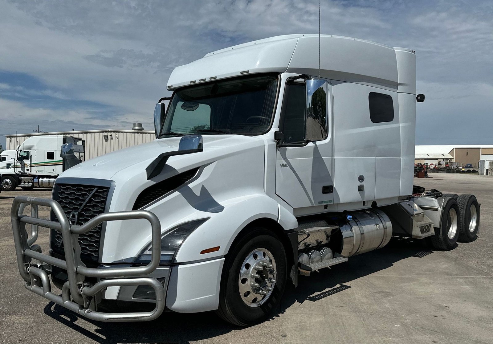 2021 Volvo VNL